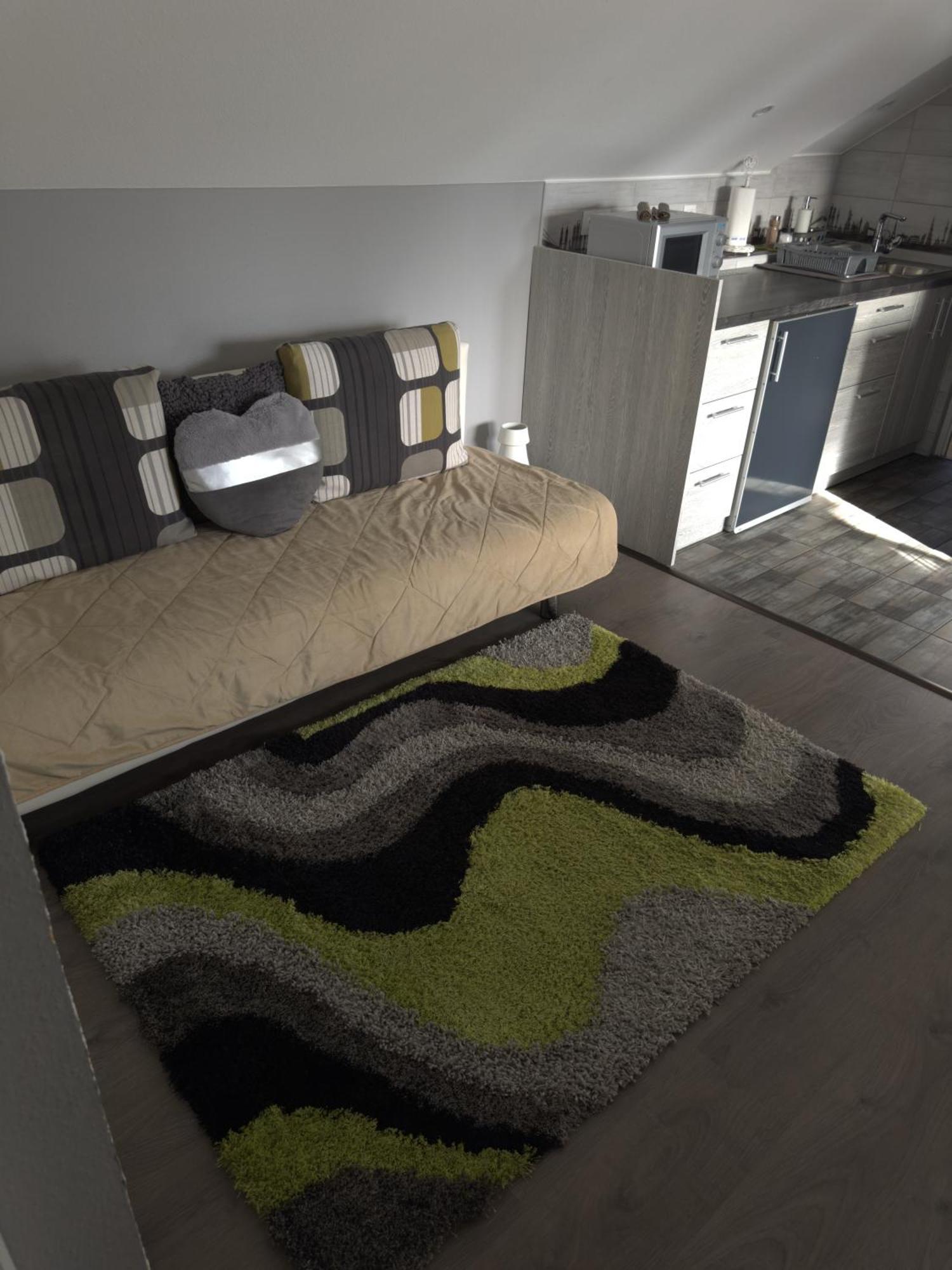 Rozsa Apartman Alsoors Ruang foto