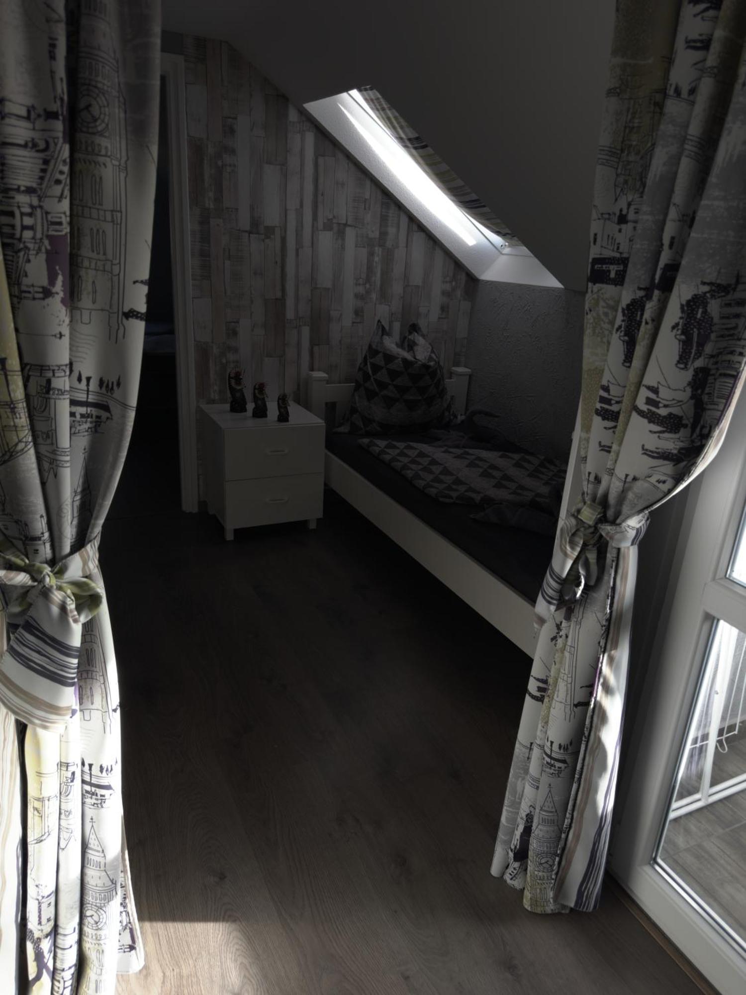 Rozsa Apartman Alsoors Ruang foto